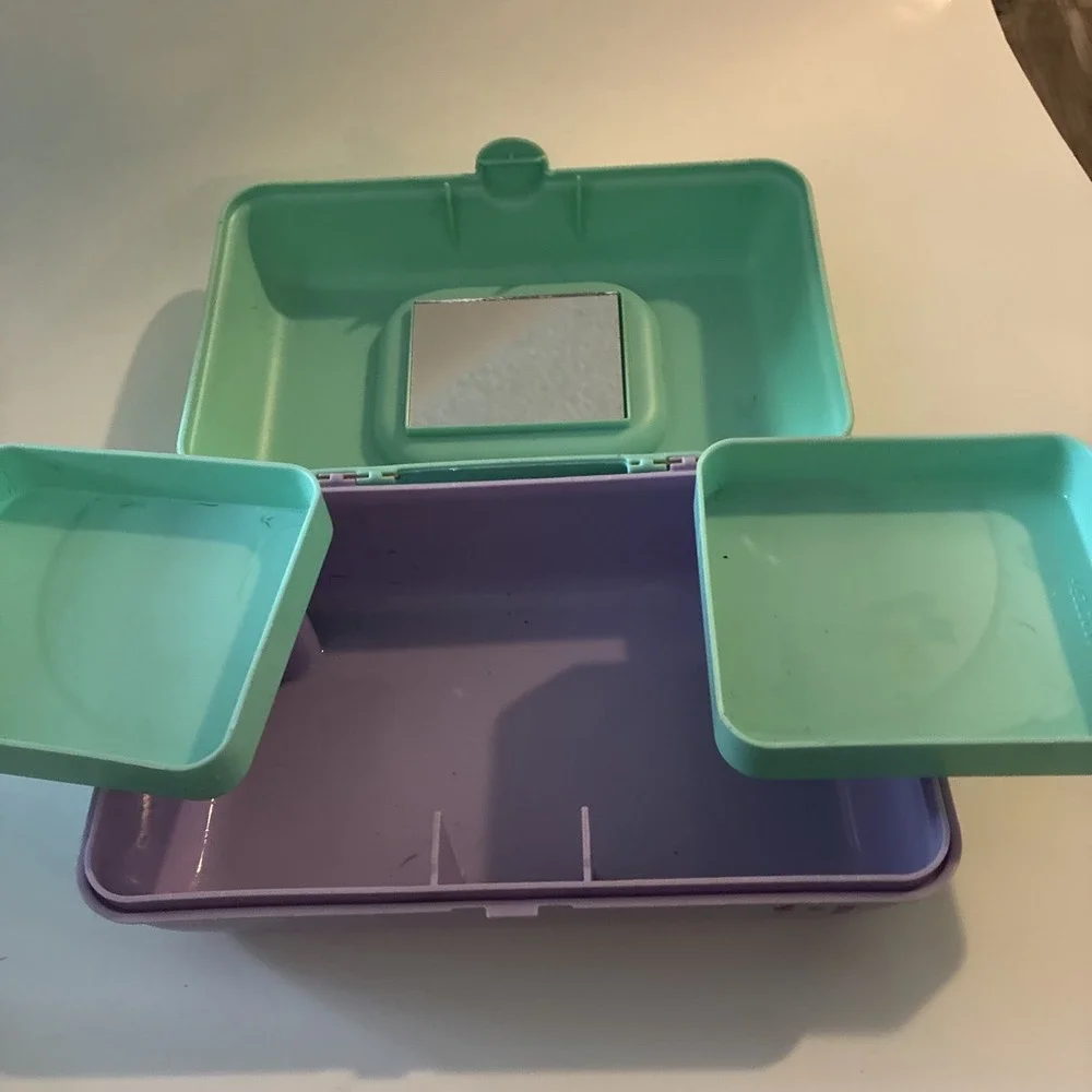 Vintage CABOODLES Small Makeup Case Mini Size Purple Teal White 9